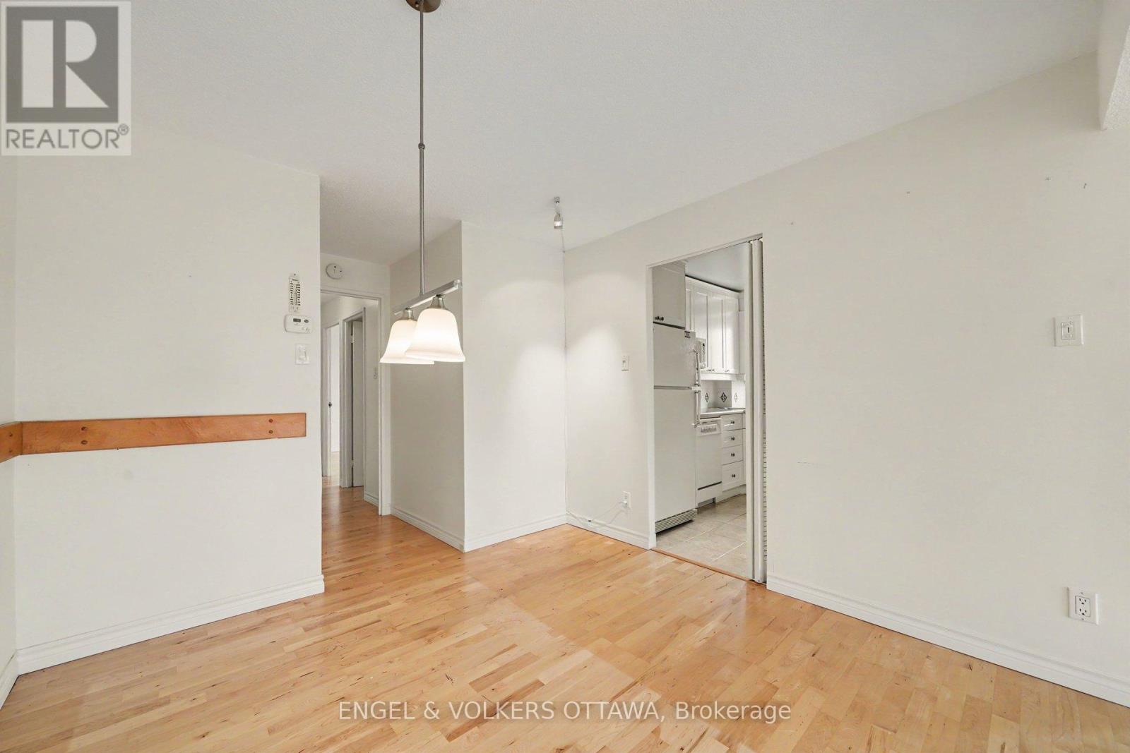 2 Bed, 1 Bath House for Sale in Ottawa – 1206 – 1171 AMBLESIDE DRIVE, Ottawa – MLS# X13489788 - Image 10