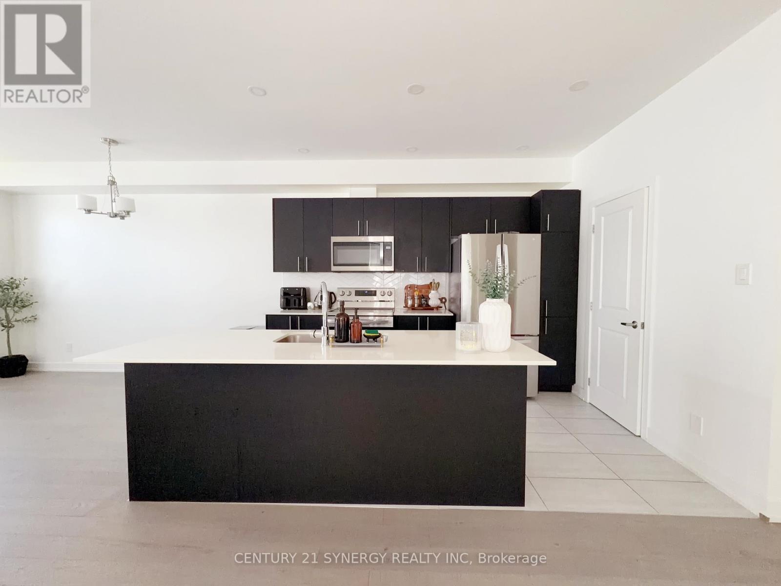 3 Bed, 3 Bath House for Rent in Ottawa – 314 IBANEZ WALK, Ottawa – MLS# X13489800 - Image 6