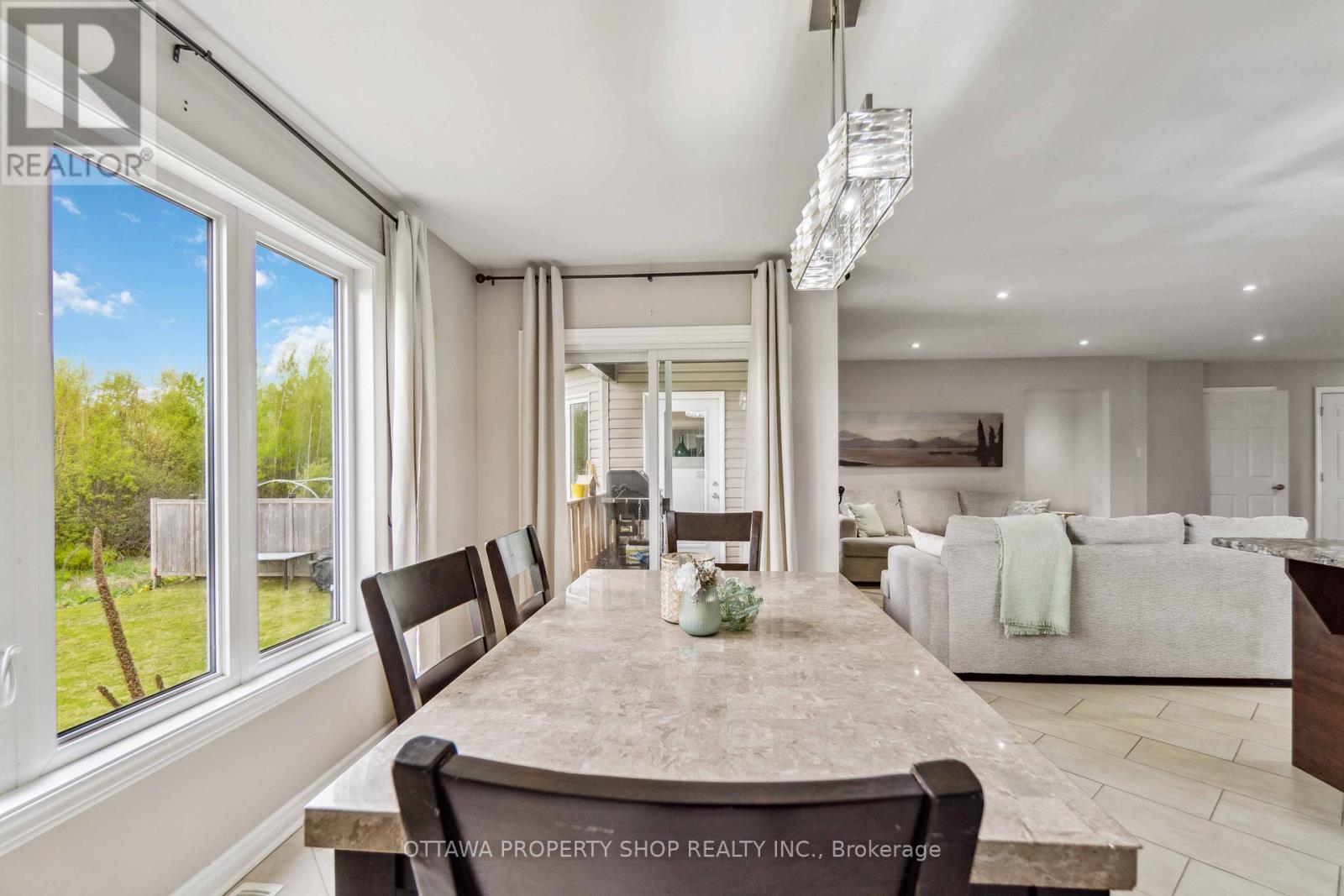 863 OCEANE STREET - 10