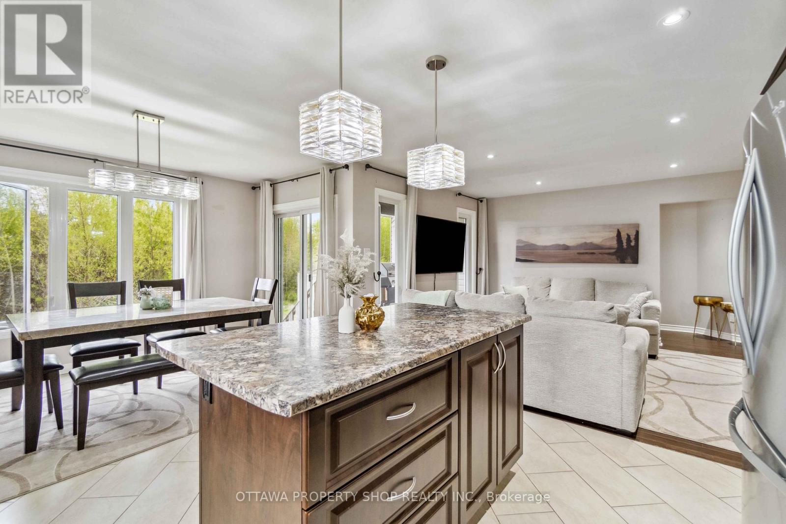 863 OCEANE STREET - 9