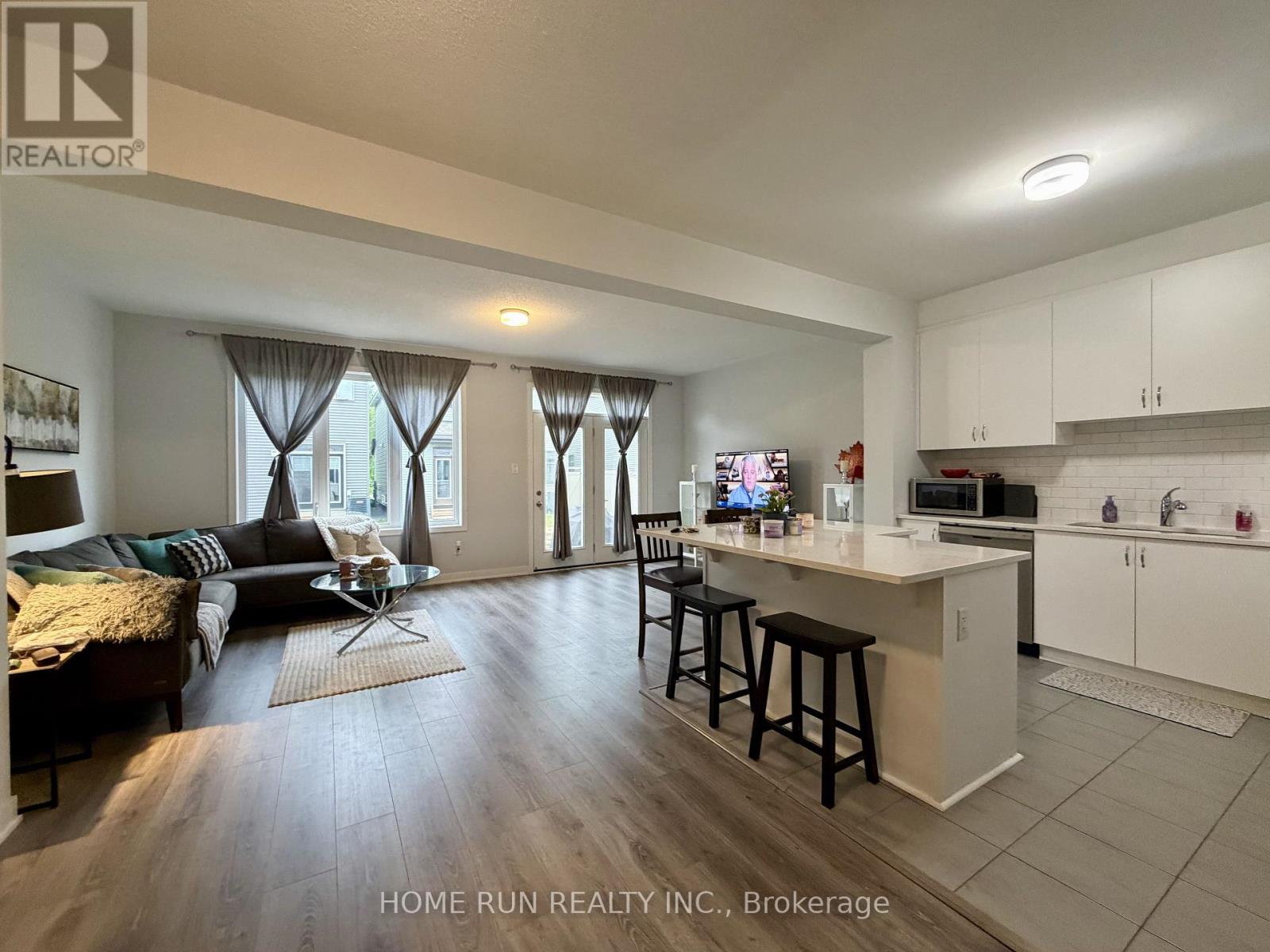 3 Bed, 4 Bath House for Rent in Ottawa – 216 BILLRIAN CRES CRESCENT, Ottawa – MLS# X13489902 - Image 9