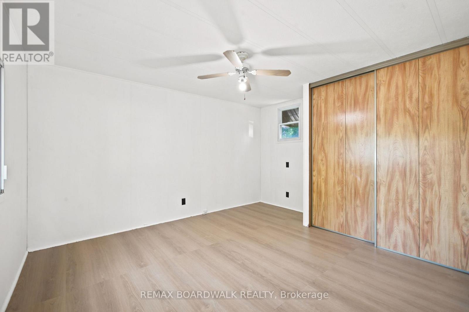 516 MAPLEGROVE ROAD - 12