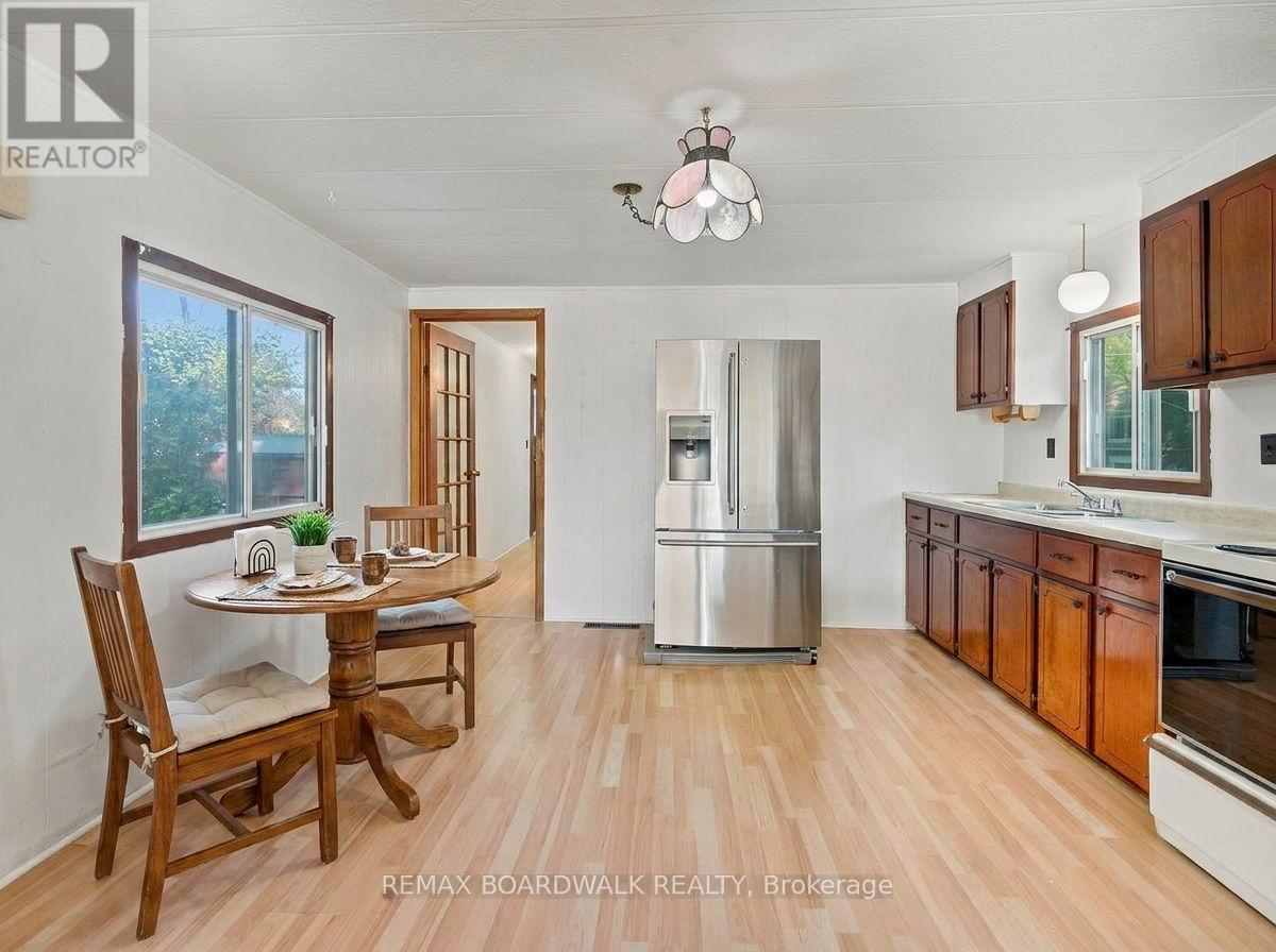 516 MAPLEGROVE ROAD - 5