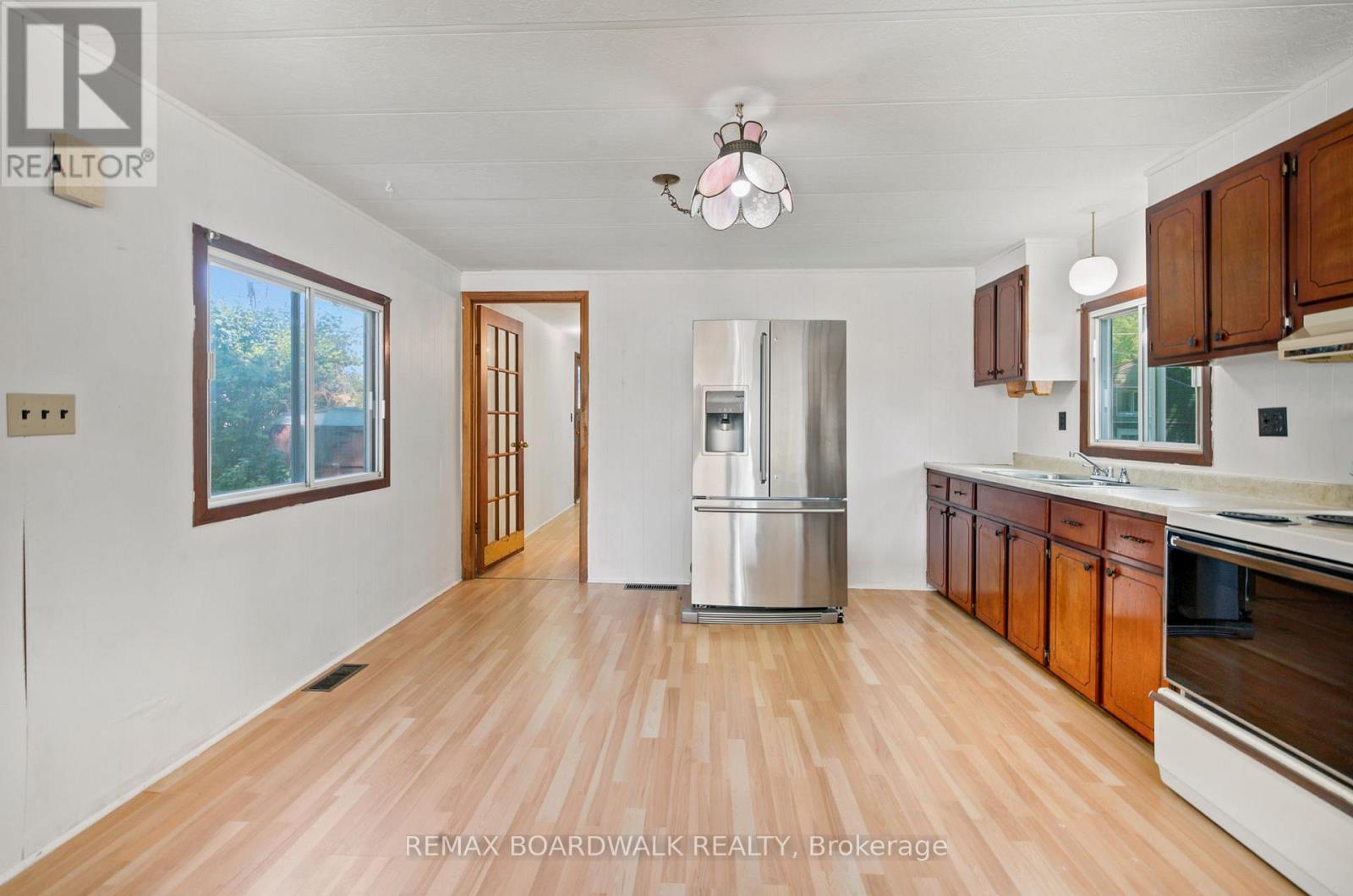 516 MAPLEGROVE ROAD - 6