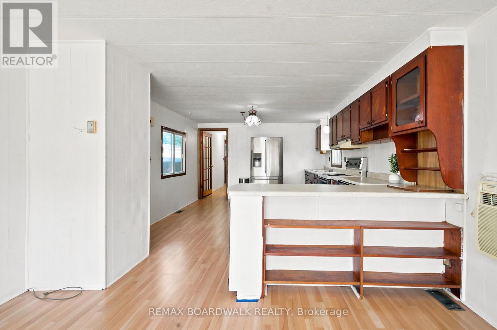 516 MAPLEGROVE ROAD - 9