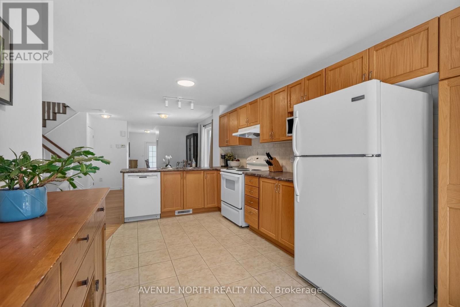 4223 KELLY FARM DRIVE - 10