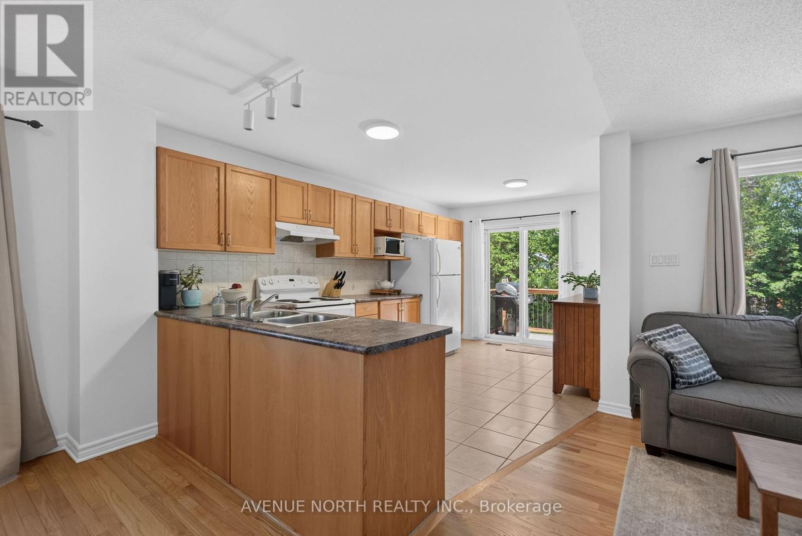 4223 KELLY FARM DRIVE - 8