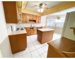 6 1725 Southmere Crescent, Surrey, BC V4A7A7 Photo 7
