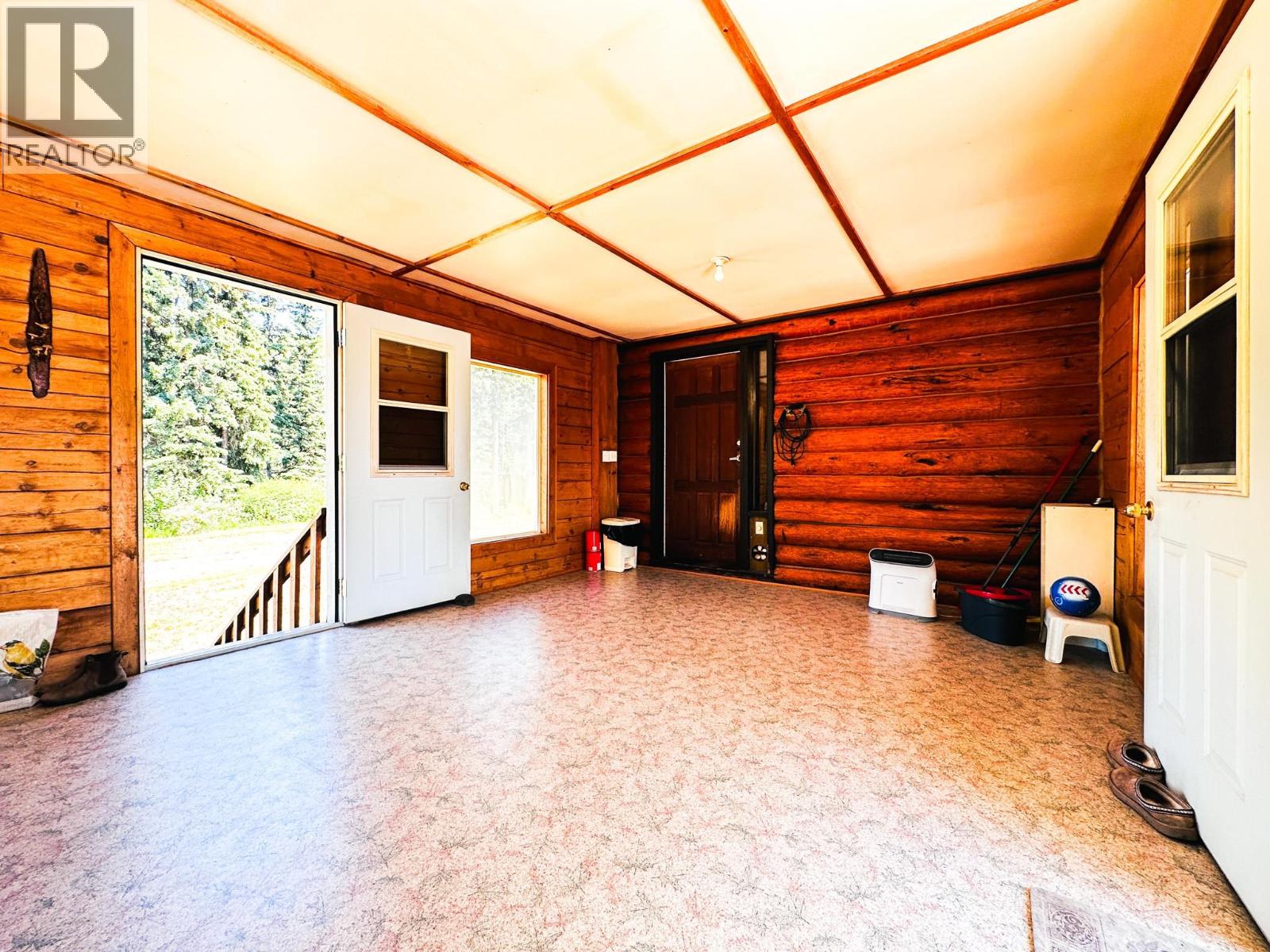 4100 E 16 HIGHWAY - 29