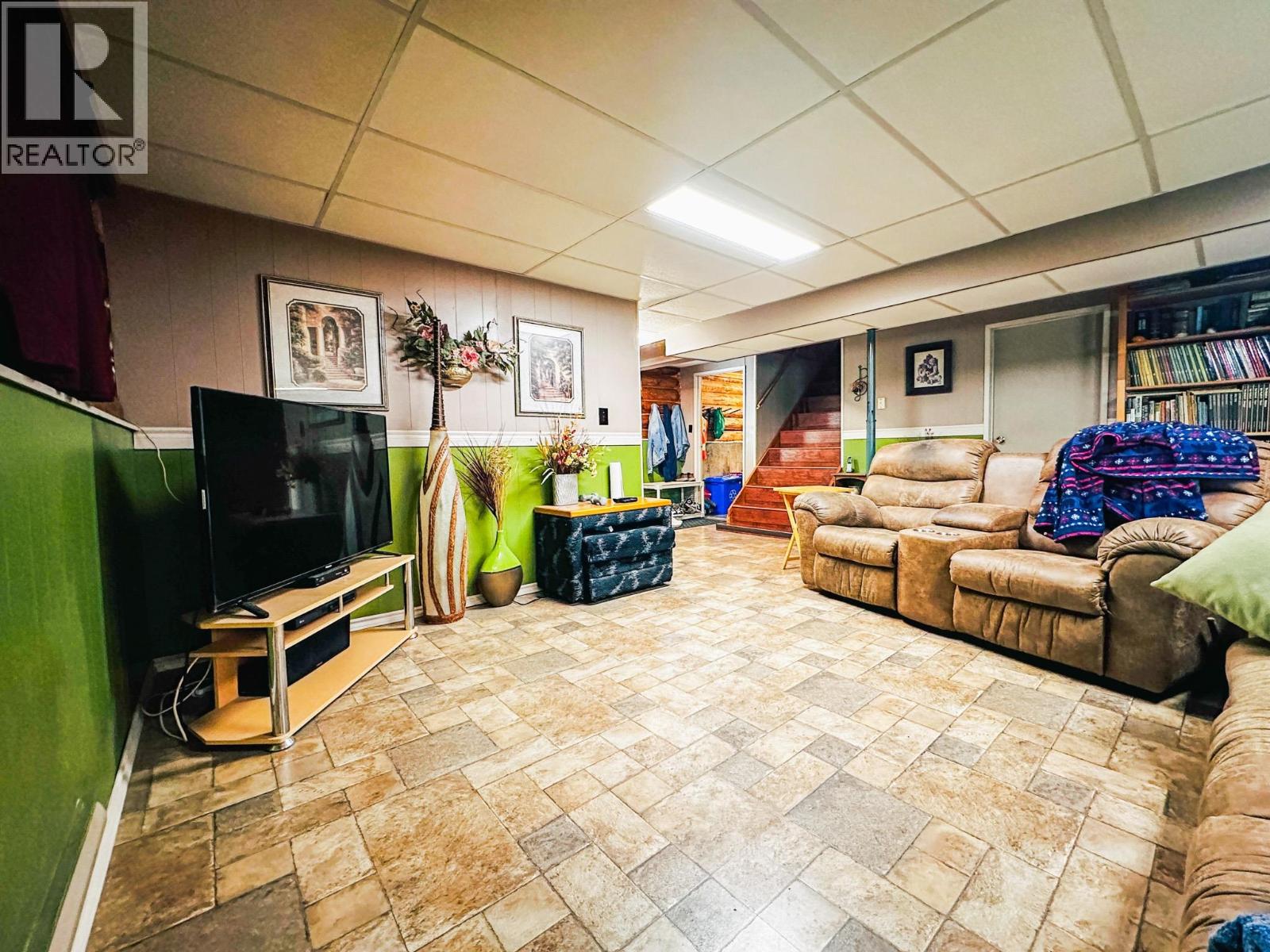 4100 E 16 HIGHWAY - 25