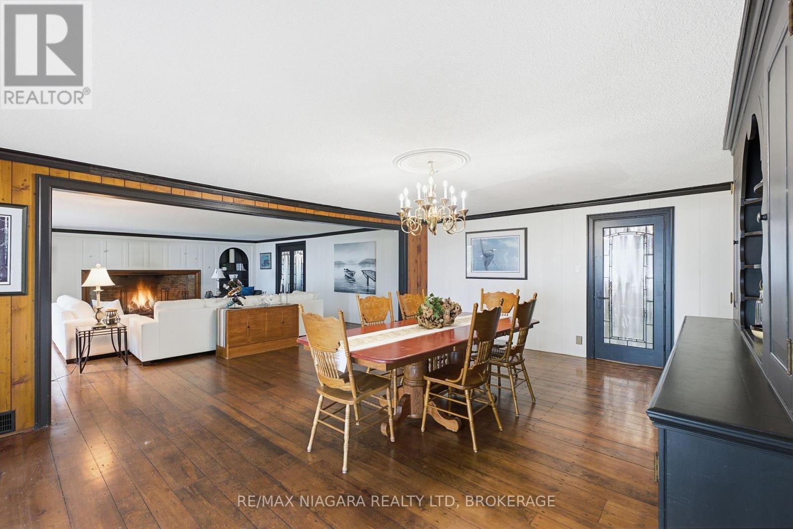 214 WINDMILL POINT ROAD S - Image 22