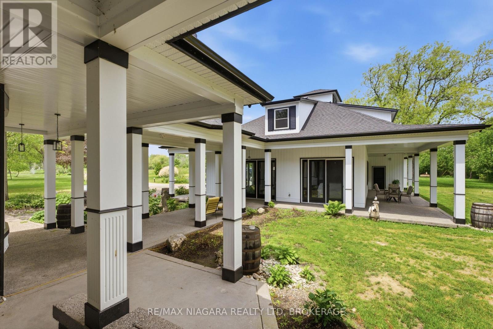 214 WINDMILL POINT ROAD S - Image 38