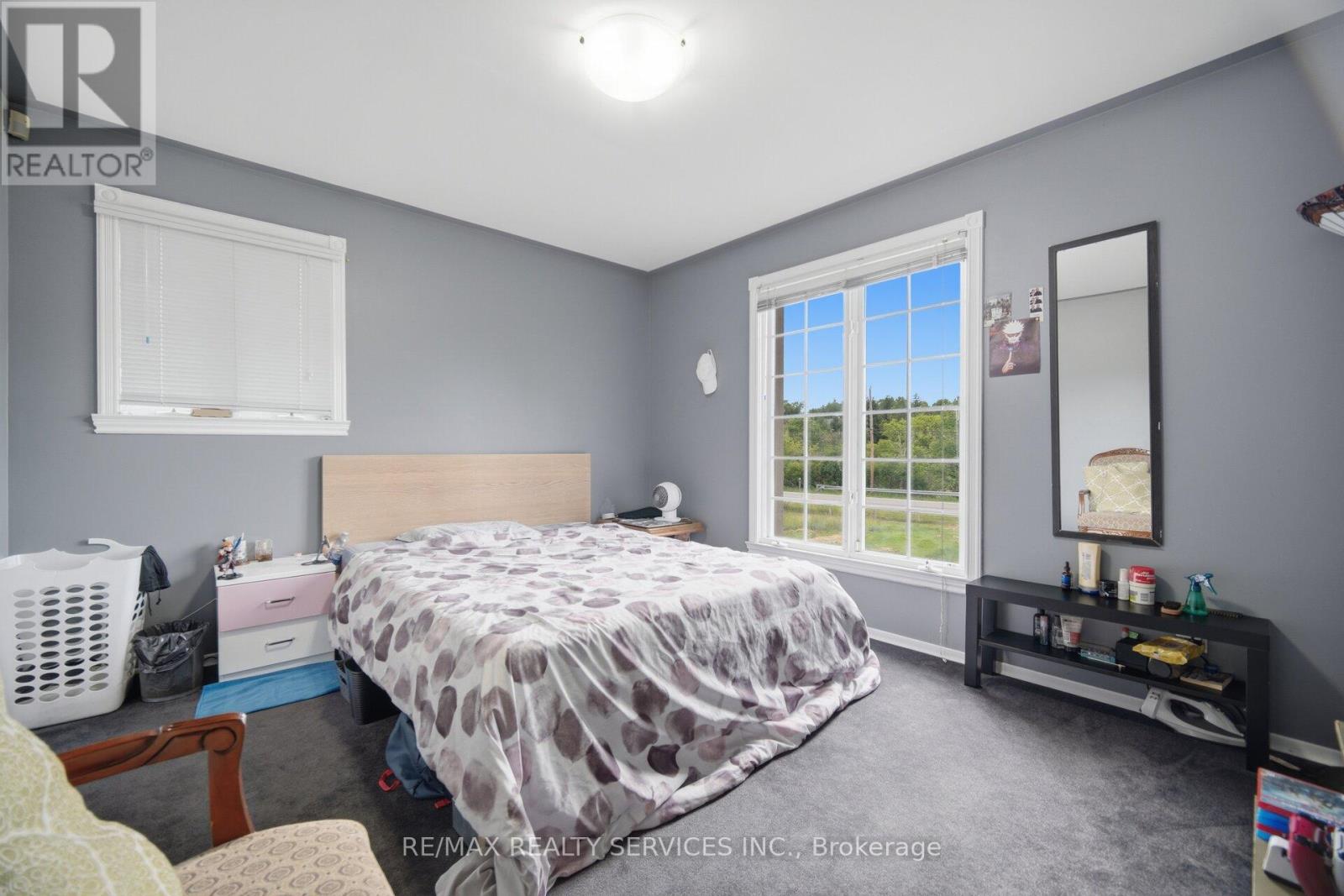 685 KING STREET - 38