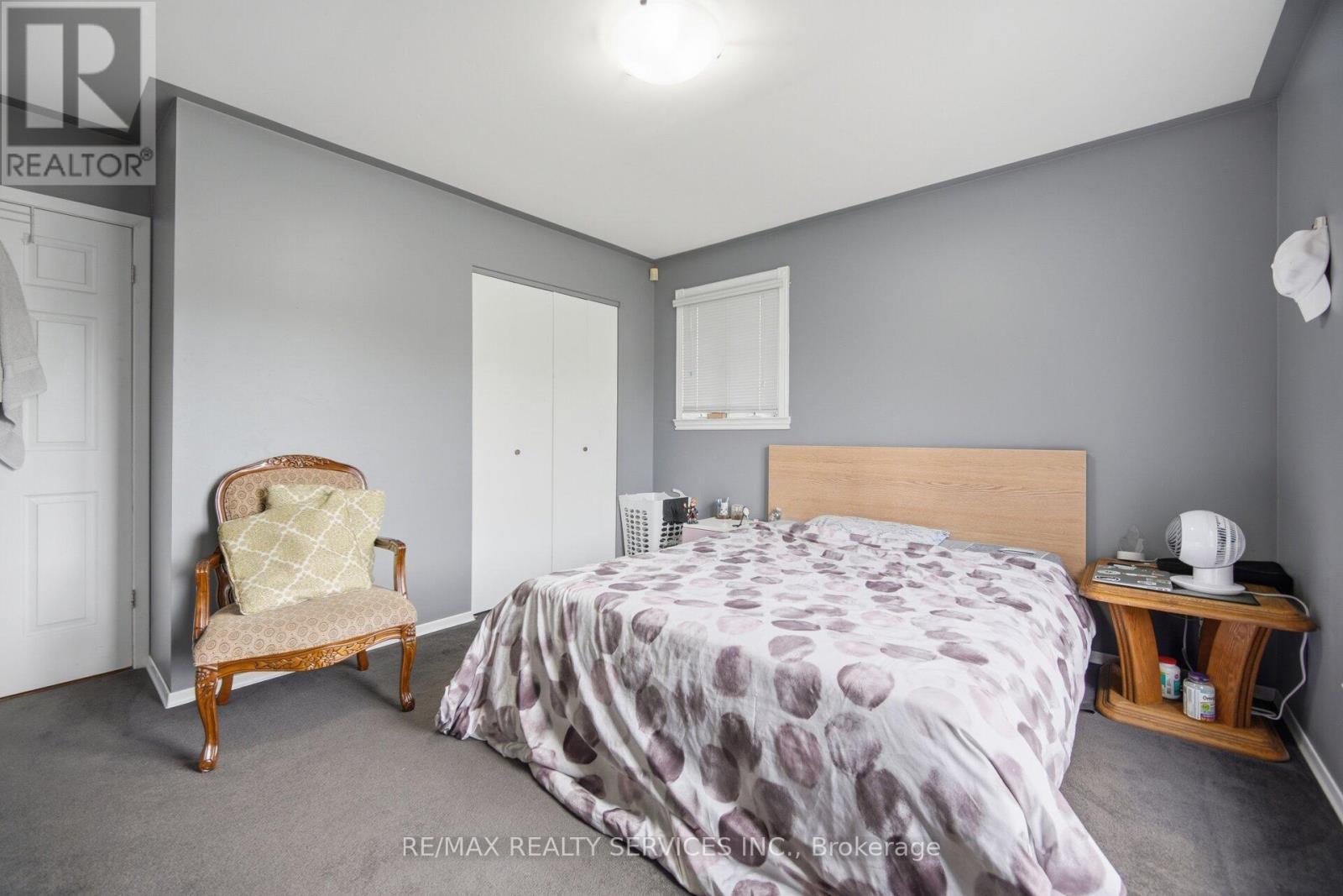685 KING STREET - 39