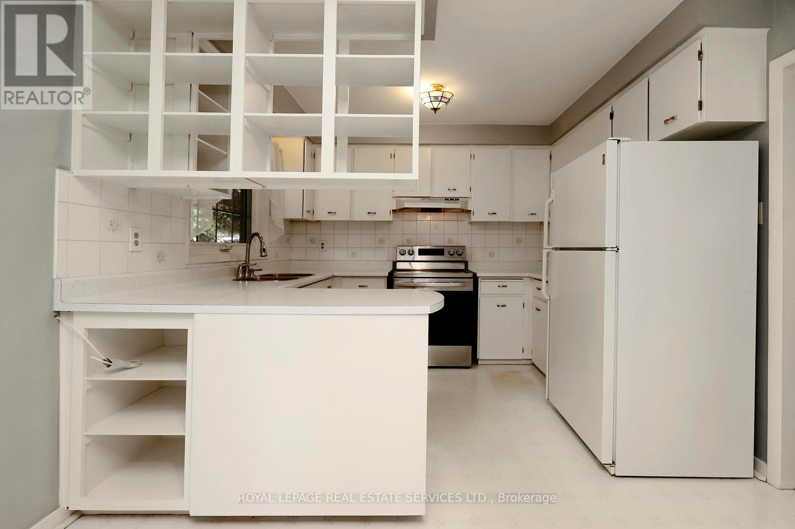 1492 HILLGROVE ROAD - 17