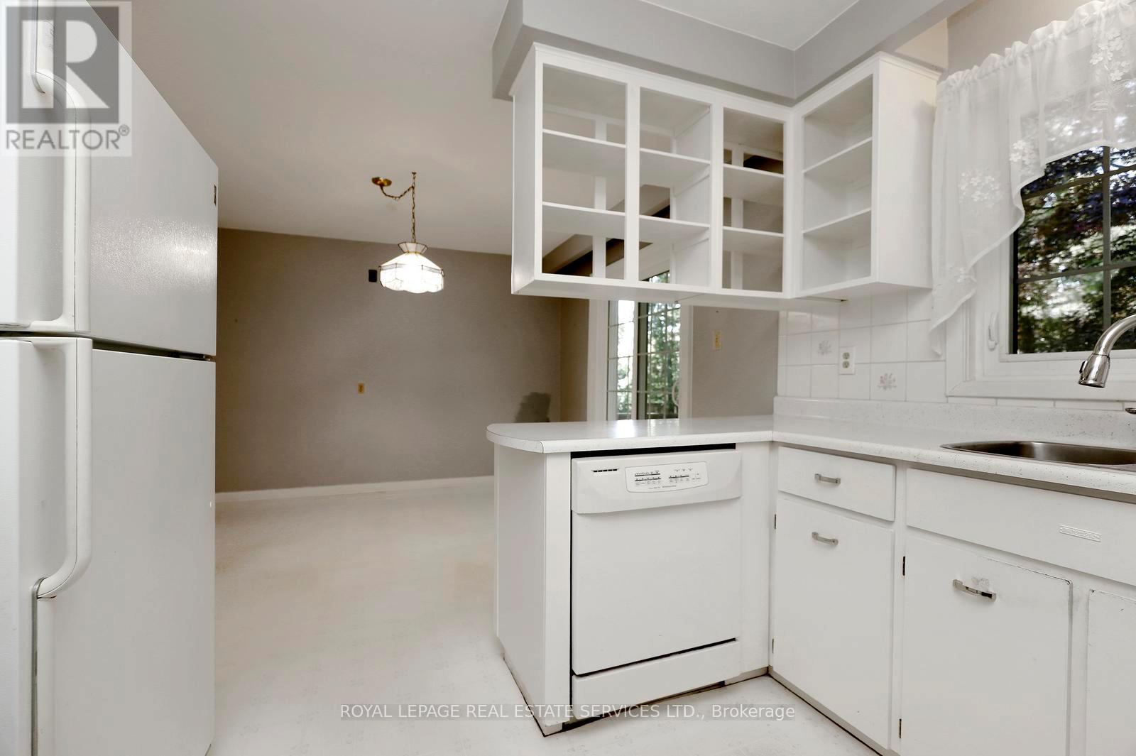 1492 HILLGROVE ROAD - 21
