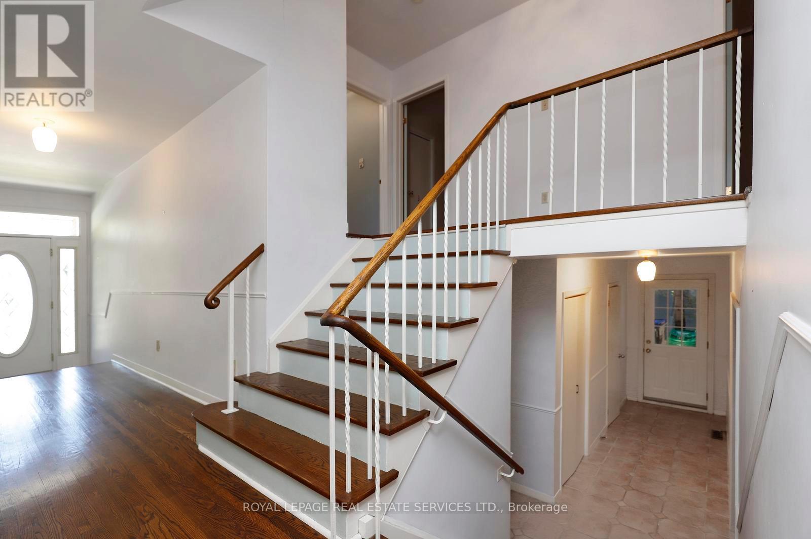 1492 HILLGROVE ROAD - 22