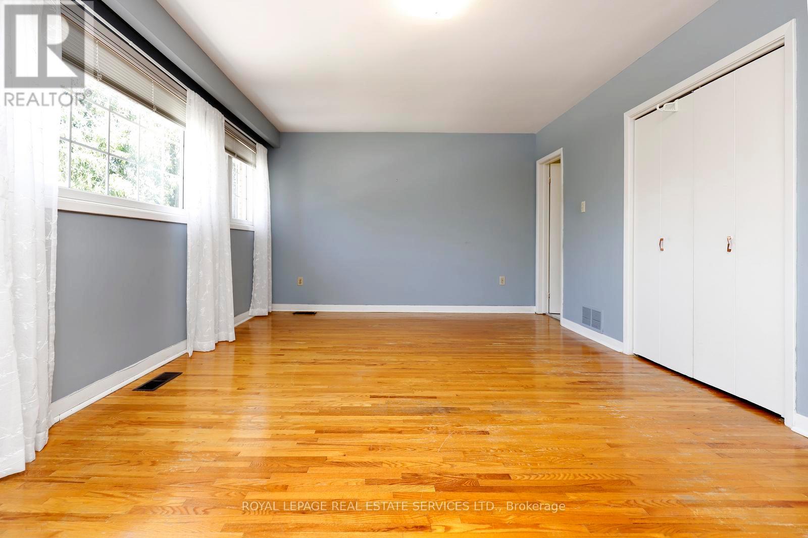1492 HILLGROVE ROAD - 27