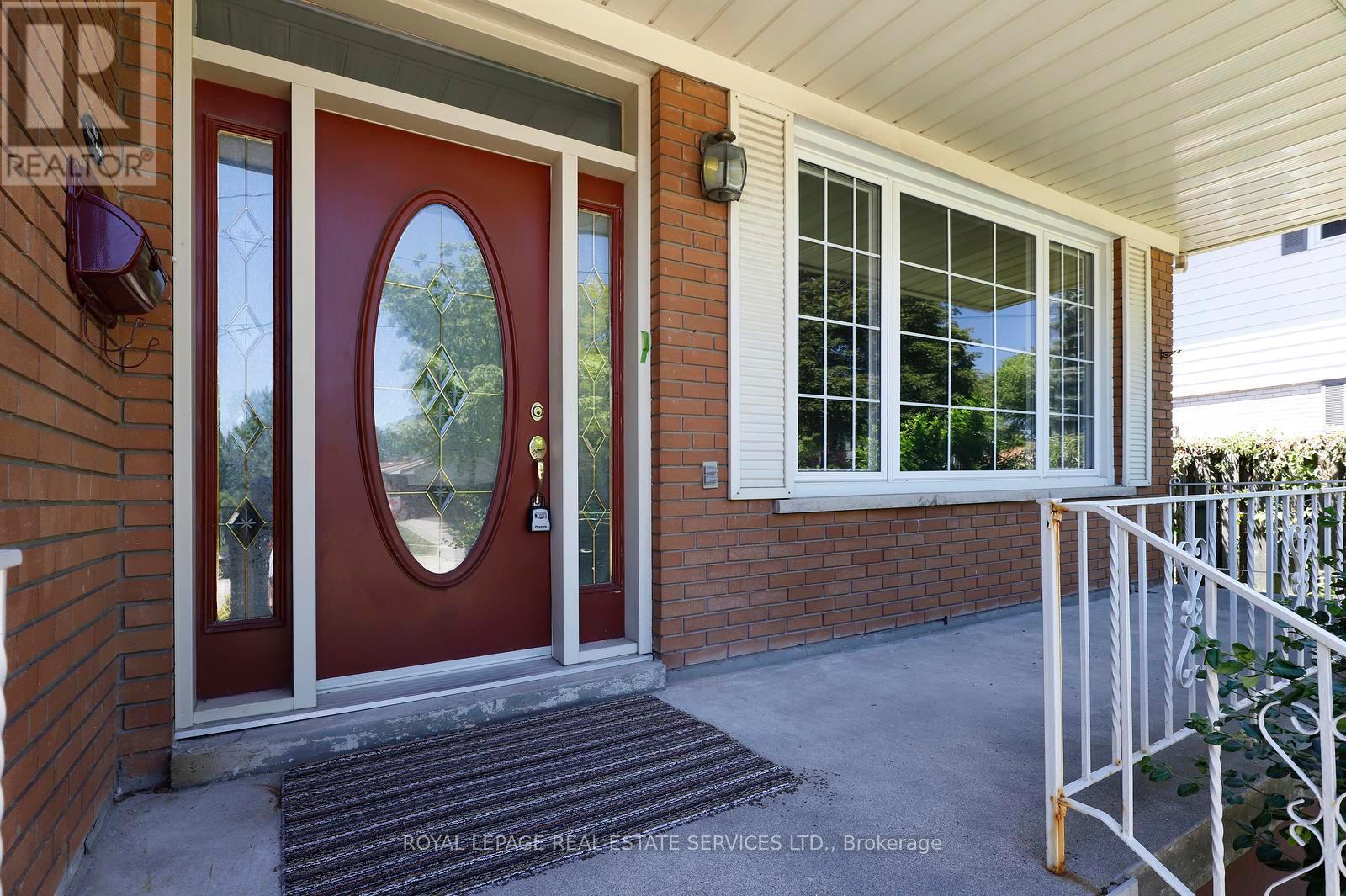1492 HILLGROVE ROAD - 3