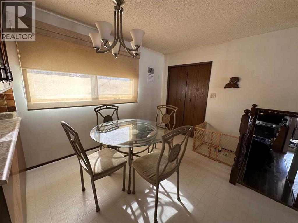 21 1 Avenue W - 9