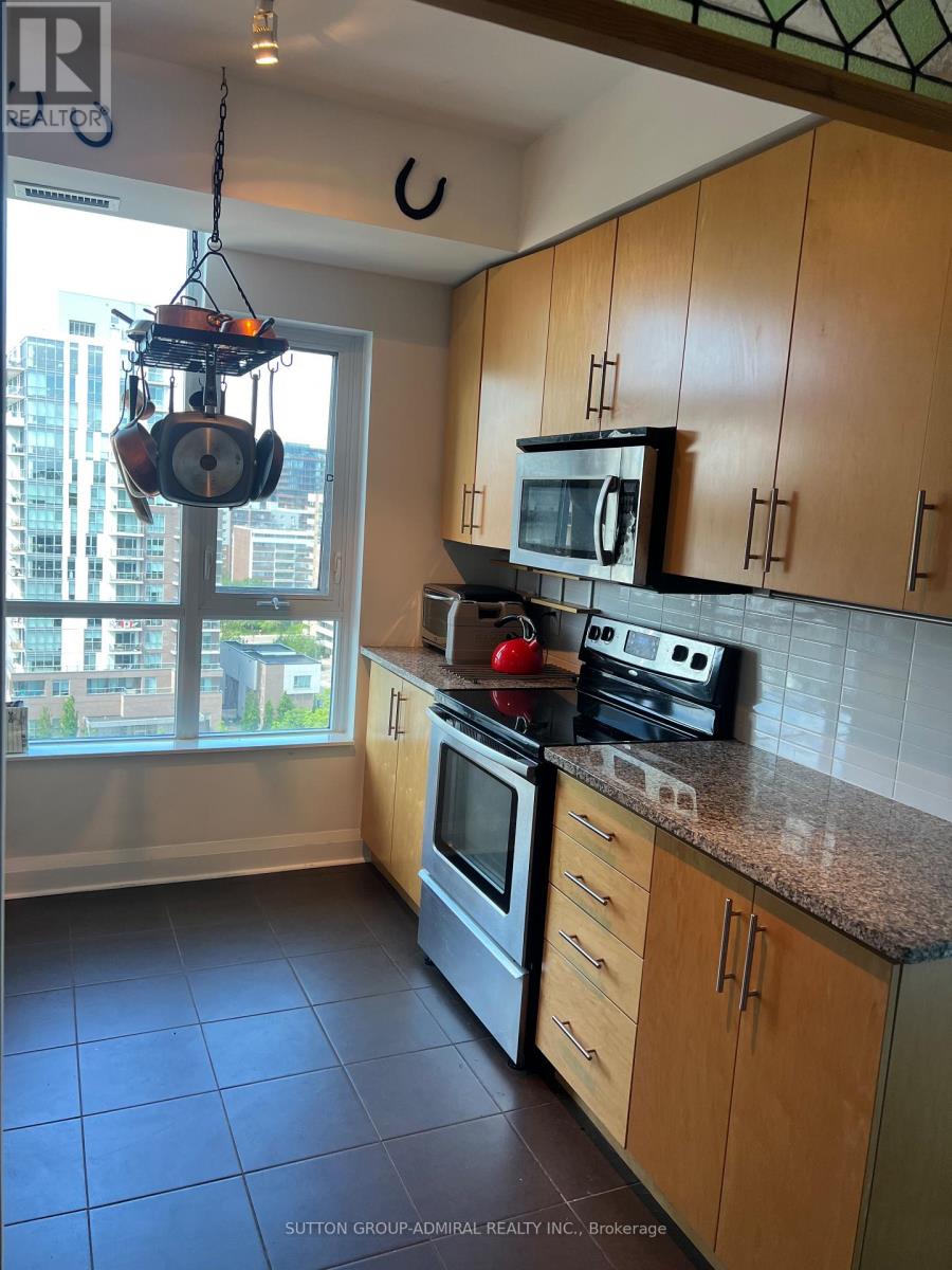 #1108 1 HURONTARIO STREET - 11