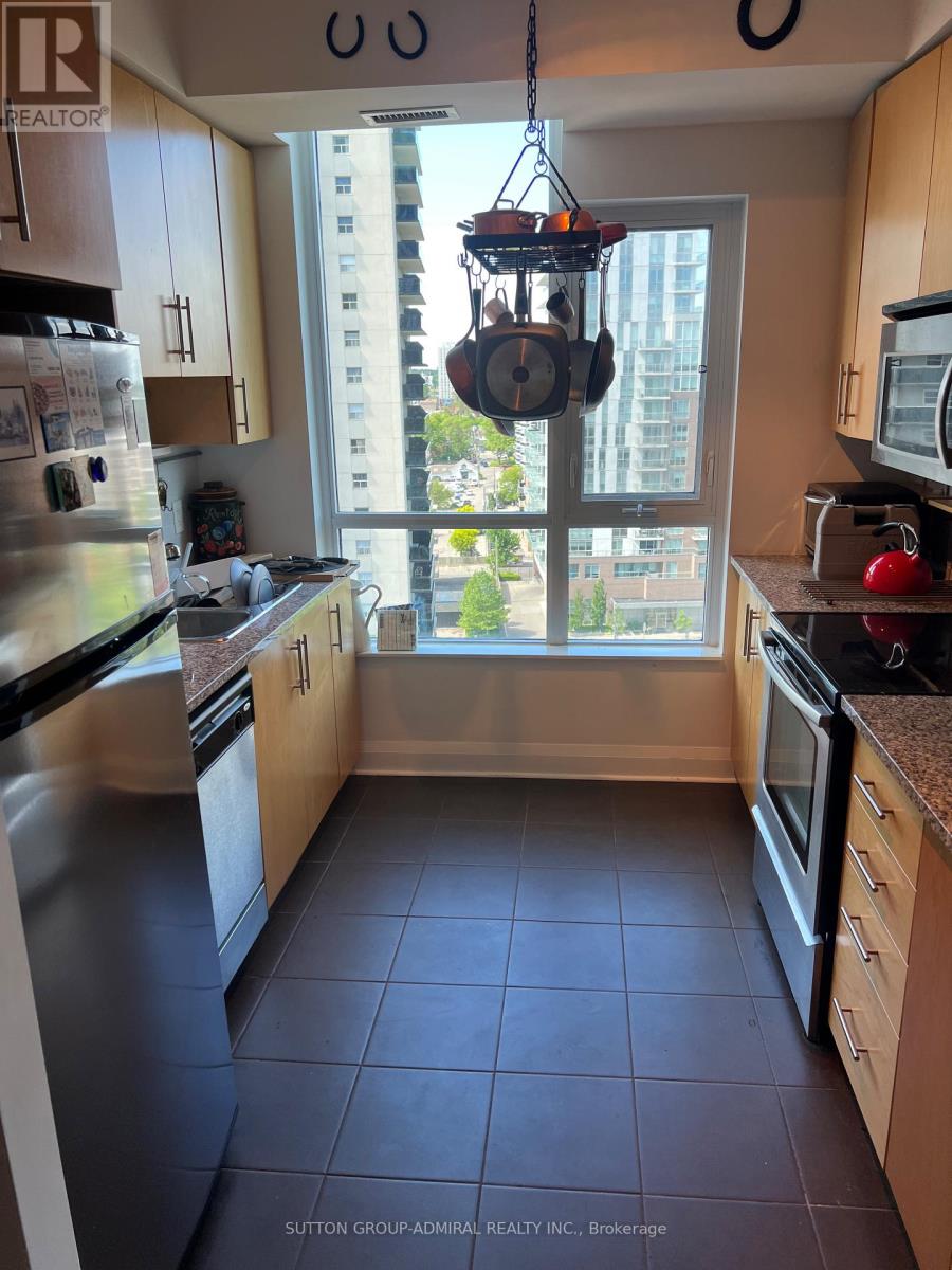 #1108 1 HURONTARIO STREET - 12