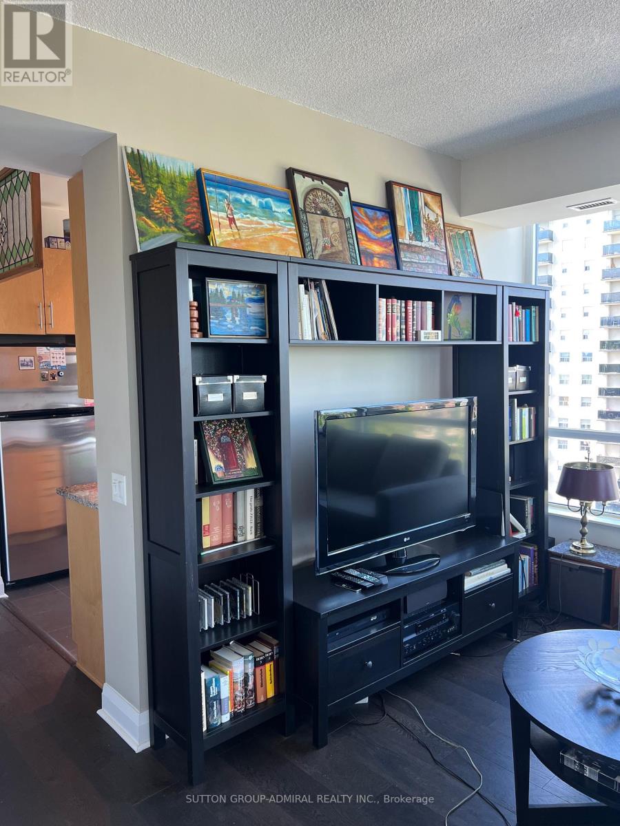 #1108 1 HURONTARIO STREET - 15