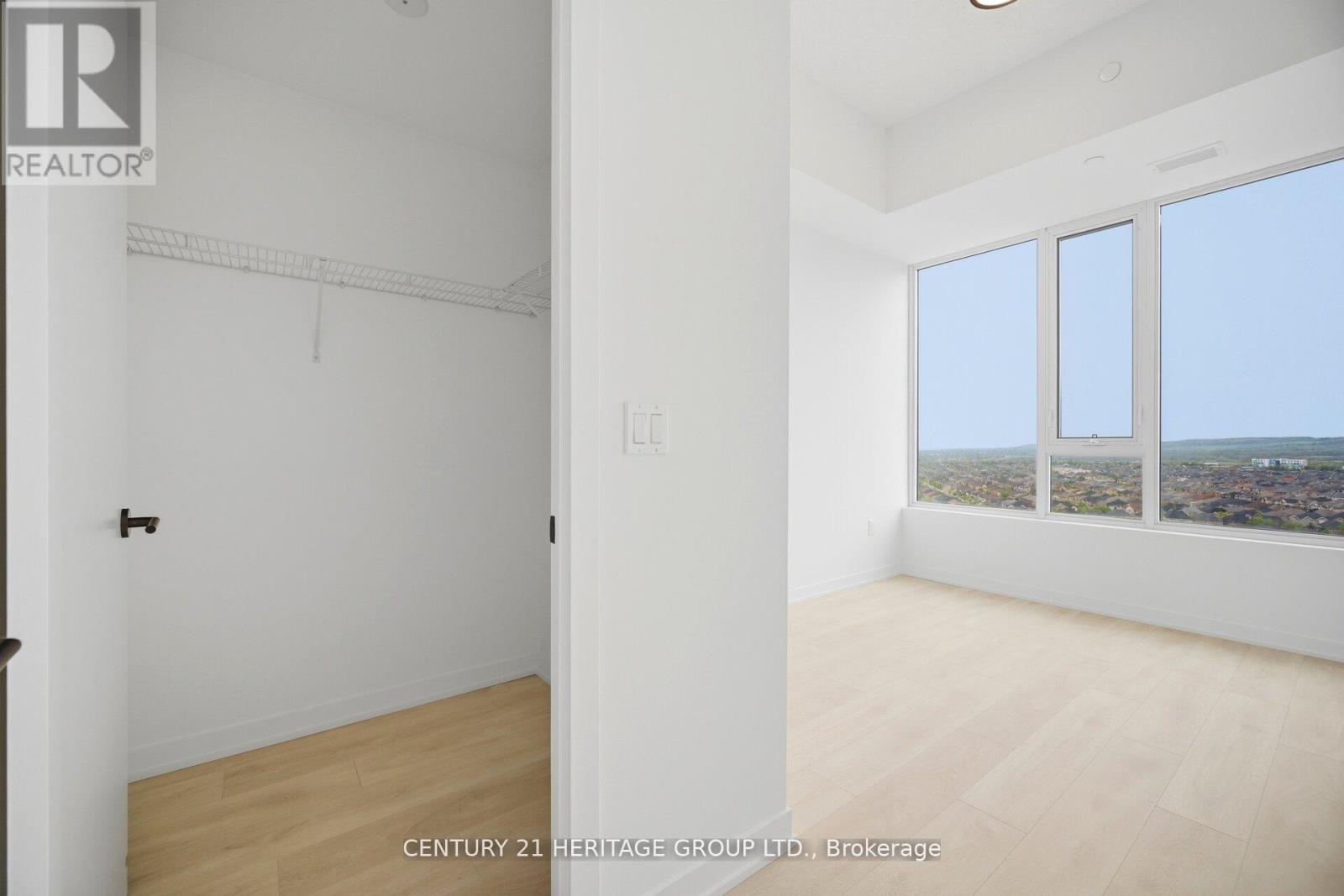 #C1601 4878 POWERS COMMON BOULEVARD - 16