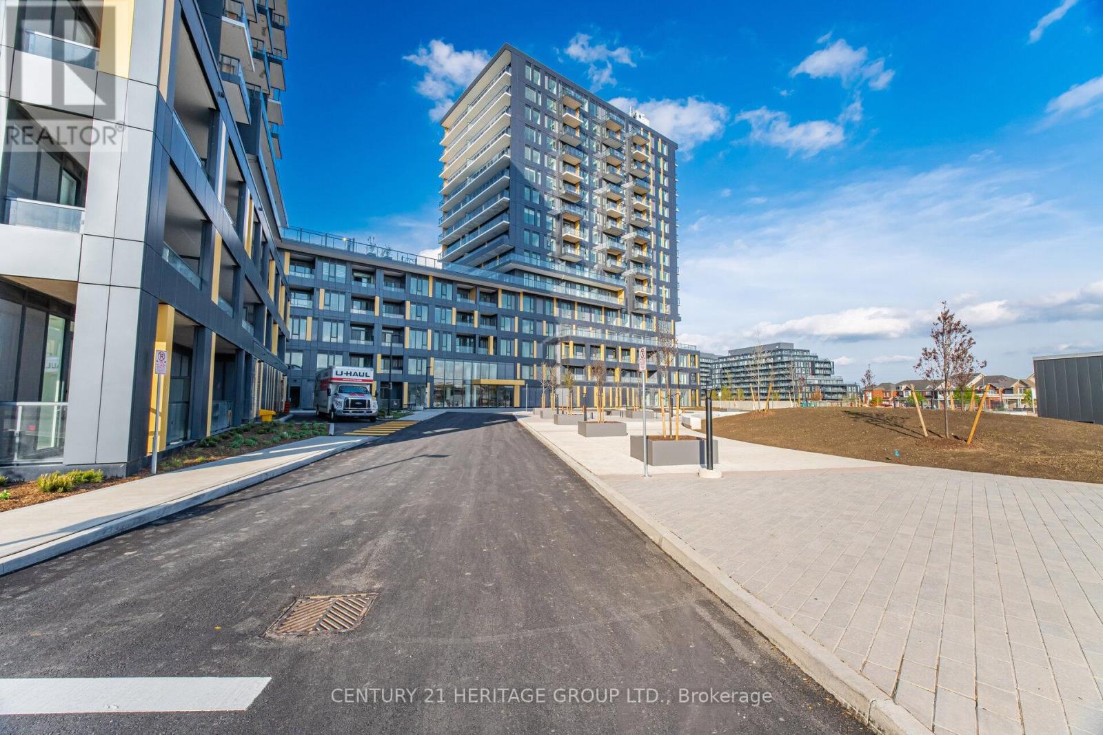 #C1601 4878 POWERS COMMON BOULEVARD - 36