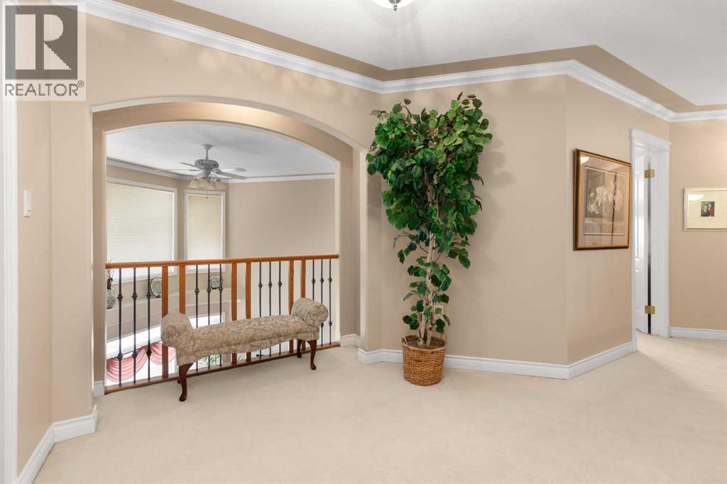 22 Turner Crescent SE - 19