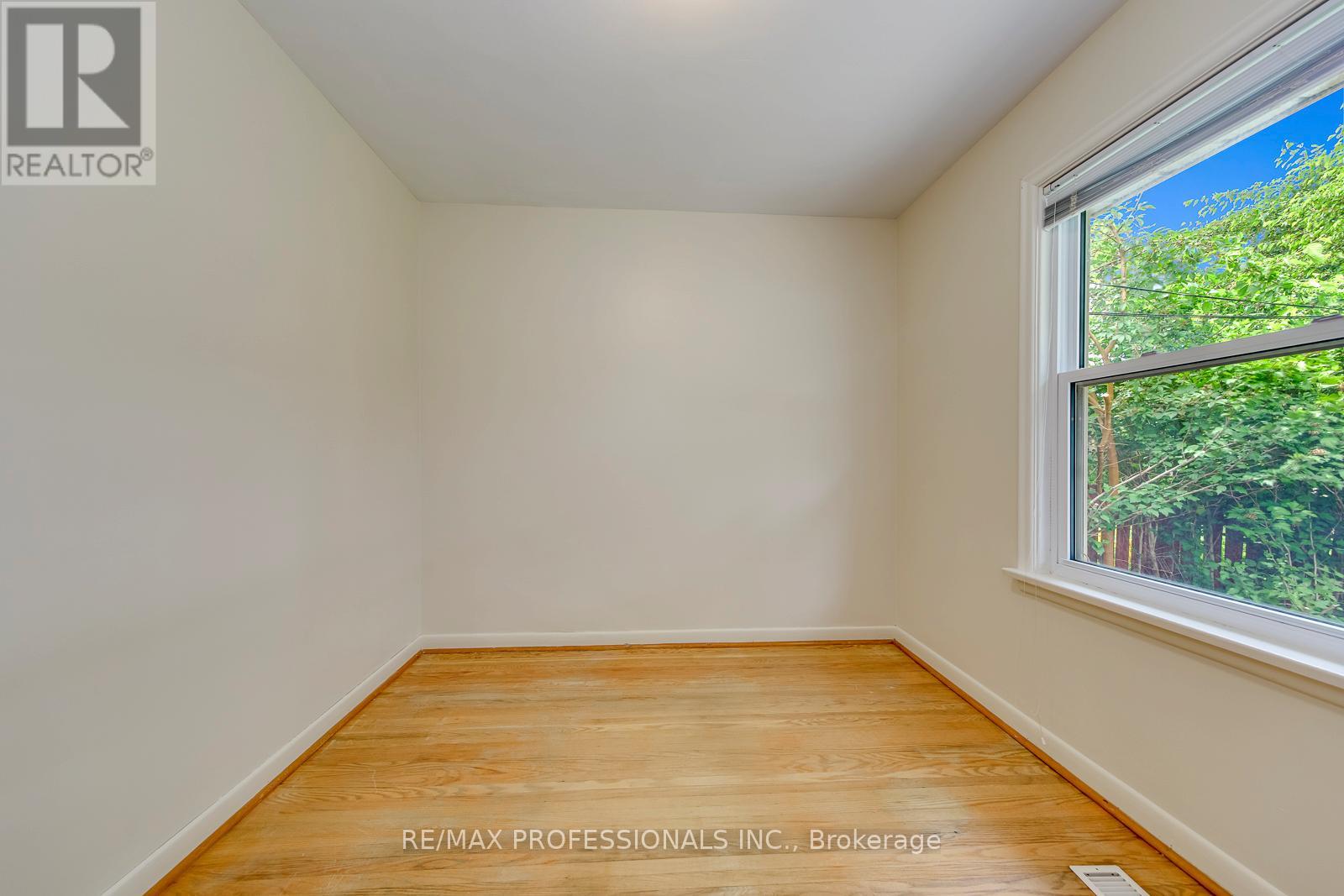 43 BELGATE PLACE - 21