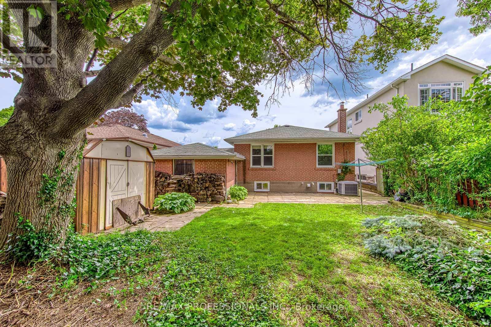 43 BELGATE PLACE - 36