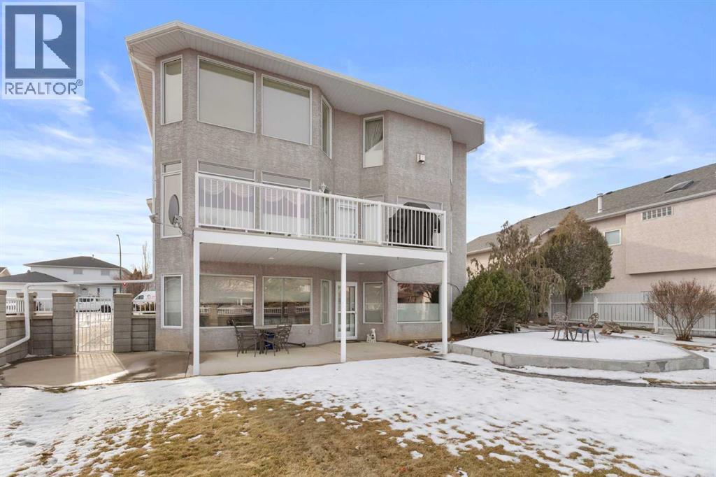 22 Turner Crescent SE - 46