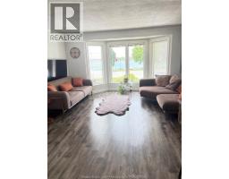 2437 Riverside Drive West, Windsor, ON N9B1B2 Photo 9