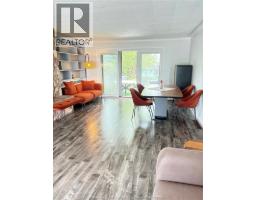 2437 Riverside Drive West, Windsor, ON N9B1B2 Photo 10