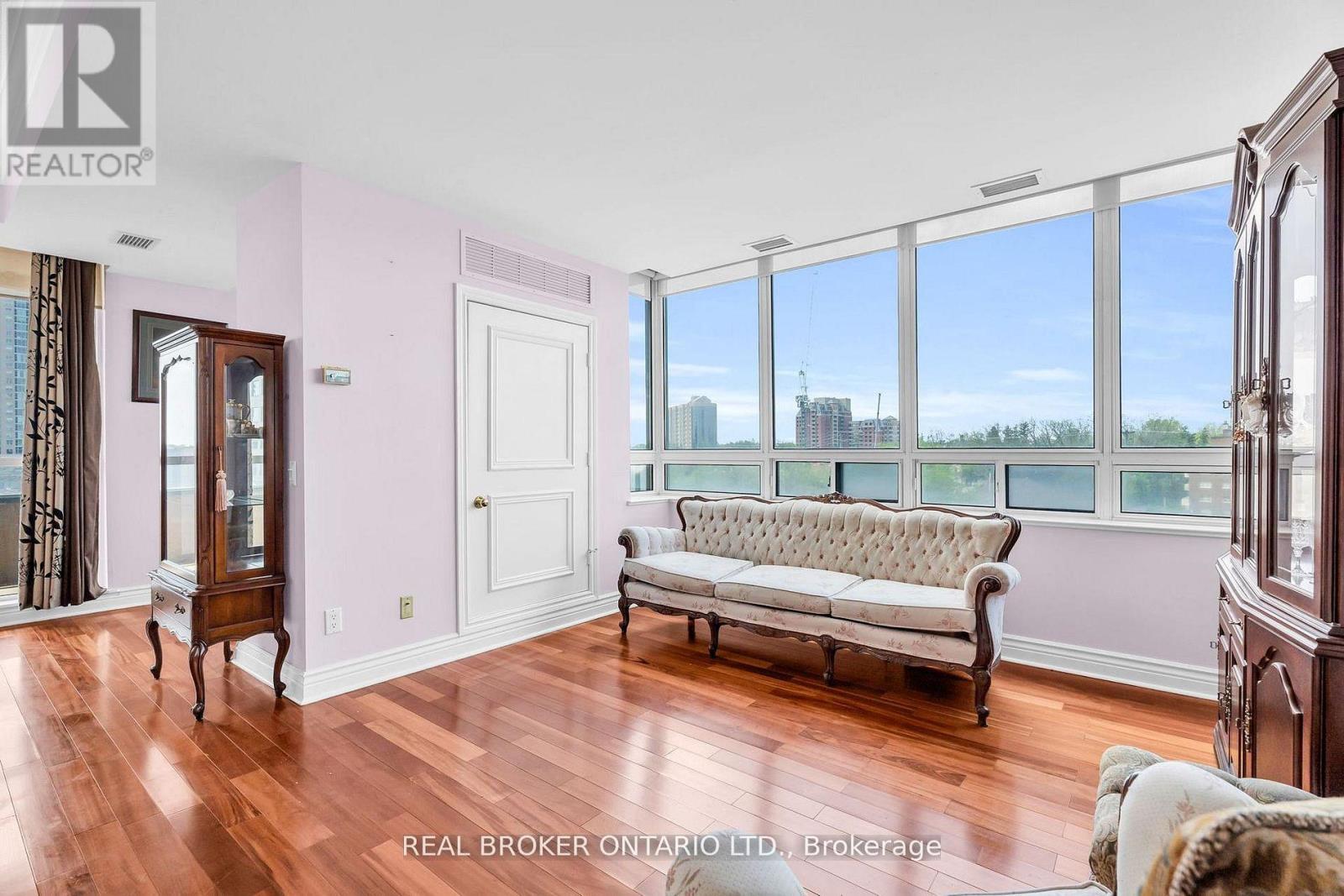 #405 1 BELVEDERE COURT - 12