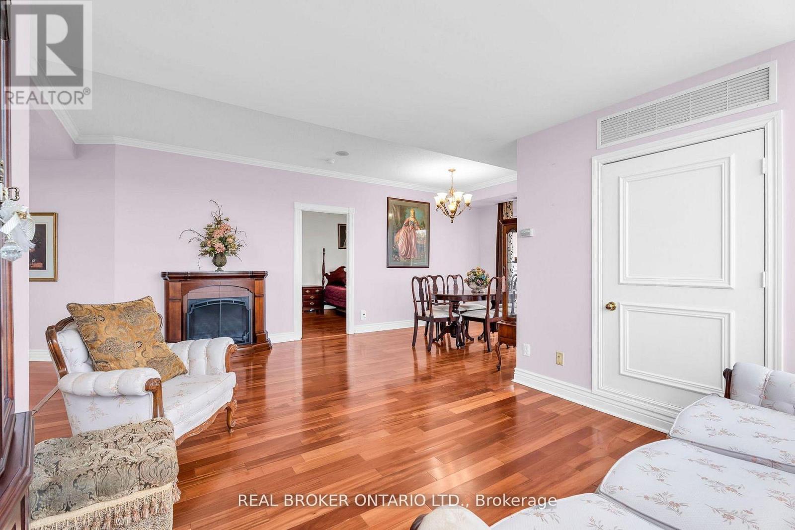 #405 1 BELVEDERE COURT - 14