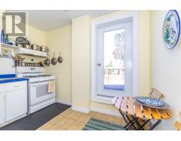 122 Emerson Avenue, Toronto, ON M6H3T1 Photo 18