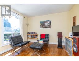 122 Emerson Avenue, Toronto, ON M6H3T1 Photo 28