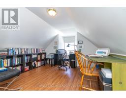 122 Emerson Avenue, Toronto, ON M6H3T1 Photo 30