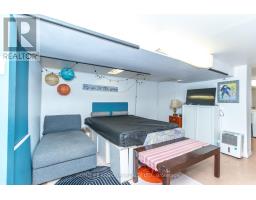 122 Emerson Avenue, Toronto, ON M6H3T1 Photo 39