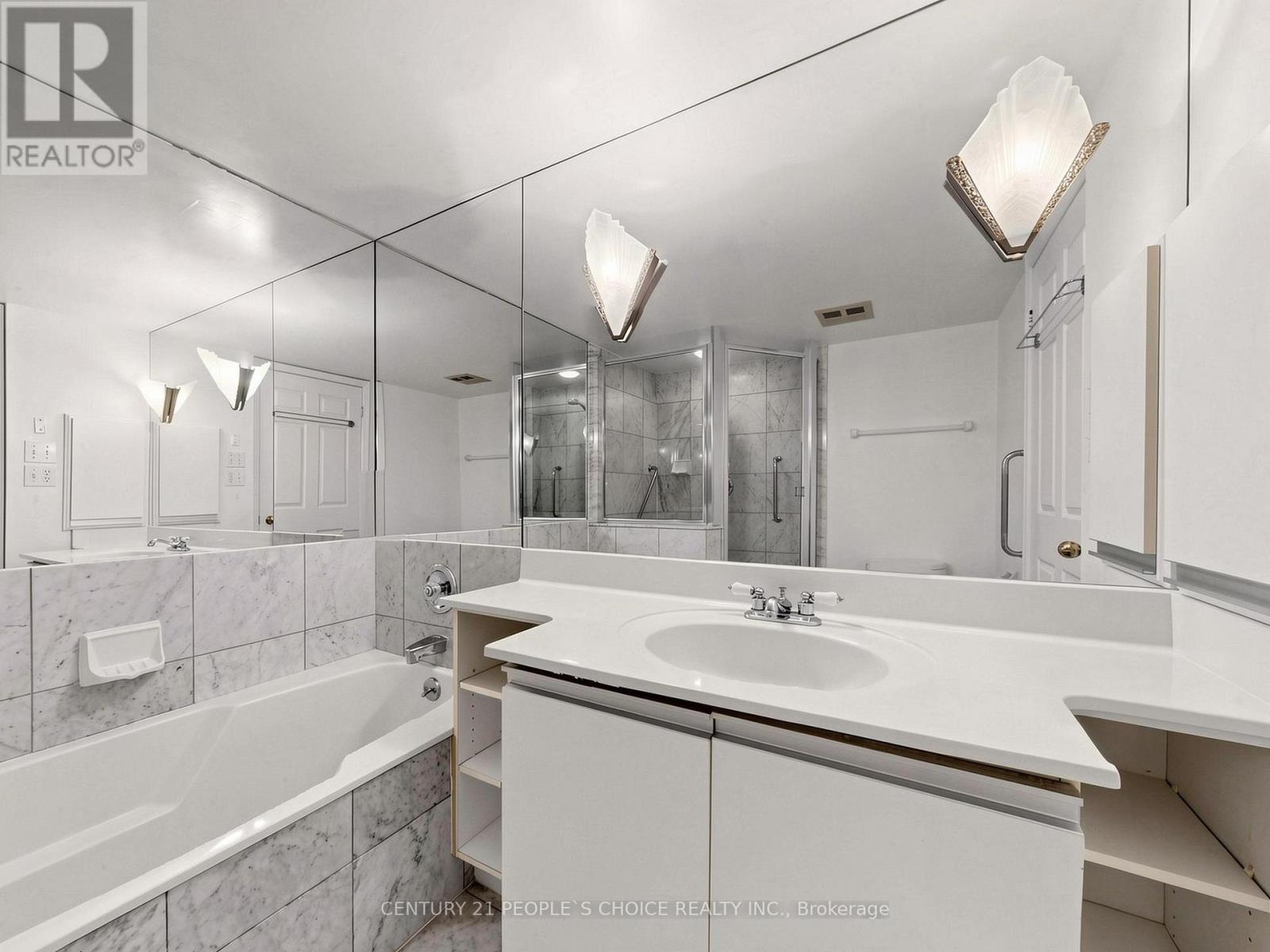 #1201 22 HANOVER ROAD - Image 23