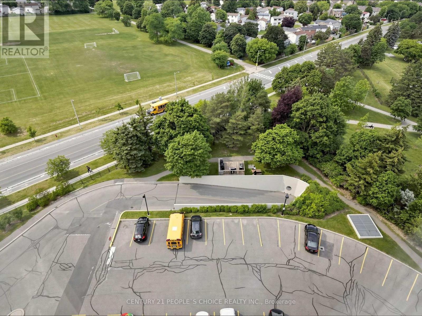 #1201 22 HANOVER ROAD - Image 36