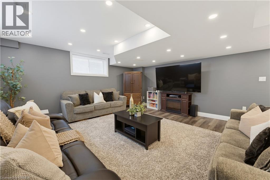 21 IRONGATE Drive - 26