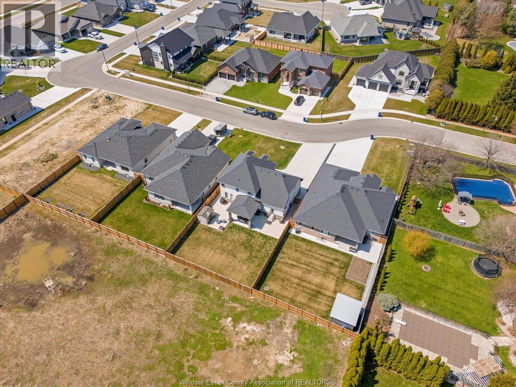14 DUNDEE DRIVE - 47