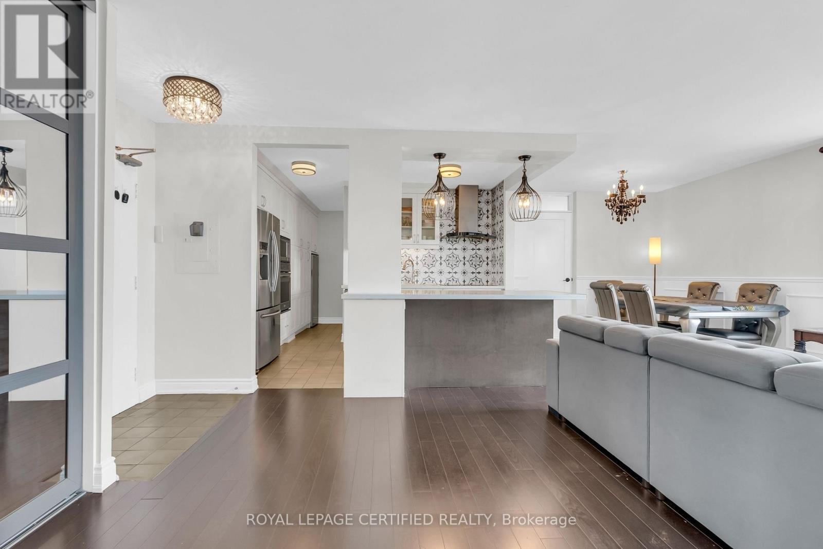 #1402 3170 KIRWIN AVENUE - 12