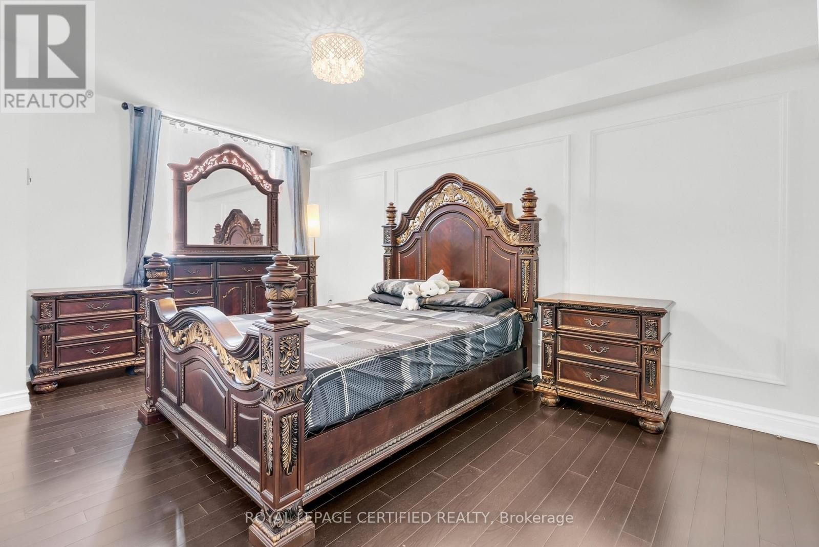 #1402 3170 KIRWIN AVENUE - 25