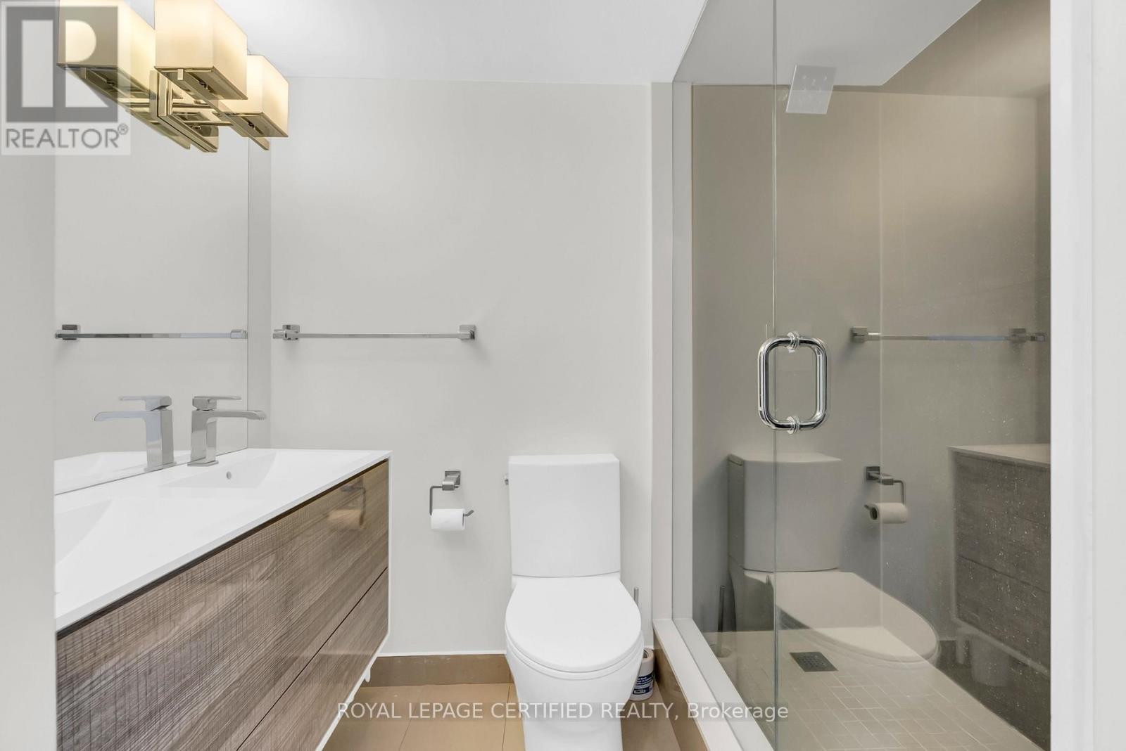 #1402 3170 KIRWIN AVENUE - 32