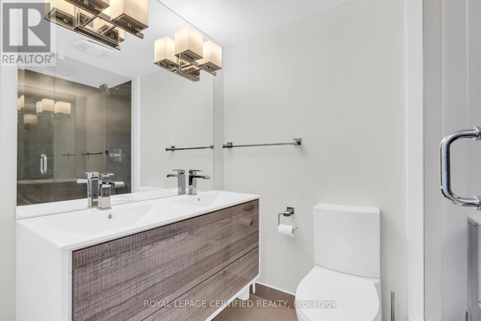 #1402 3170 KIRWIN AVENUE - 33