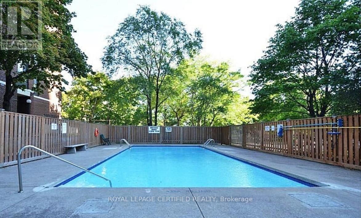#1402 3170 KIRWIN AVENUE - 37